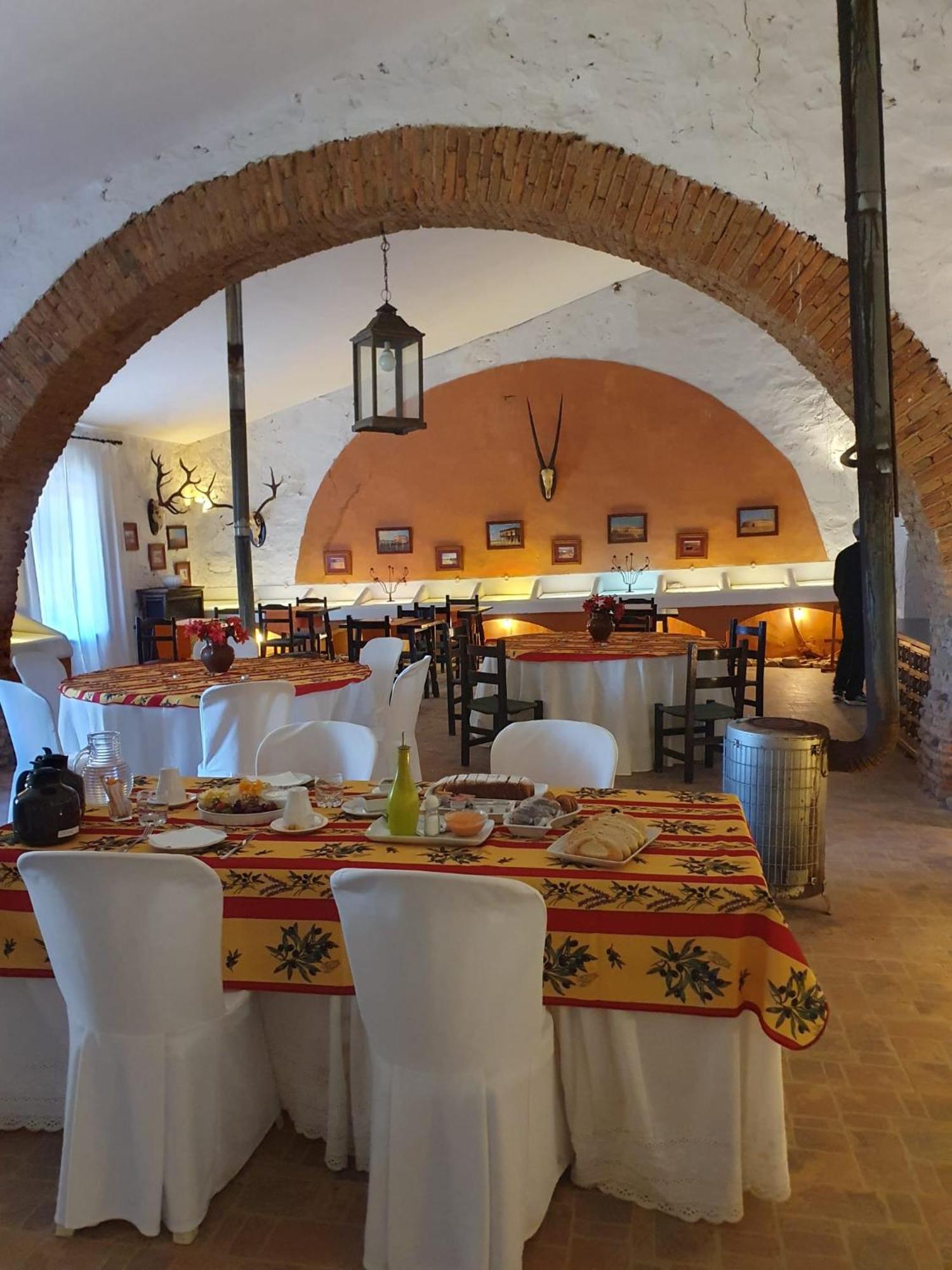 Hotel Rural El Vaqueril Navas del Madroño Kültér fotó