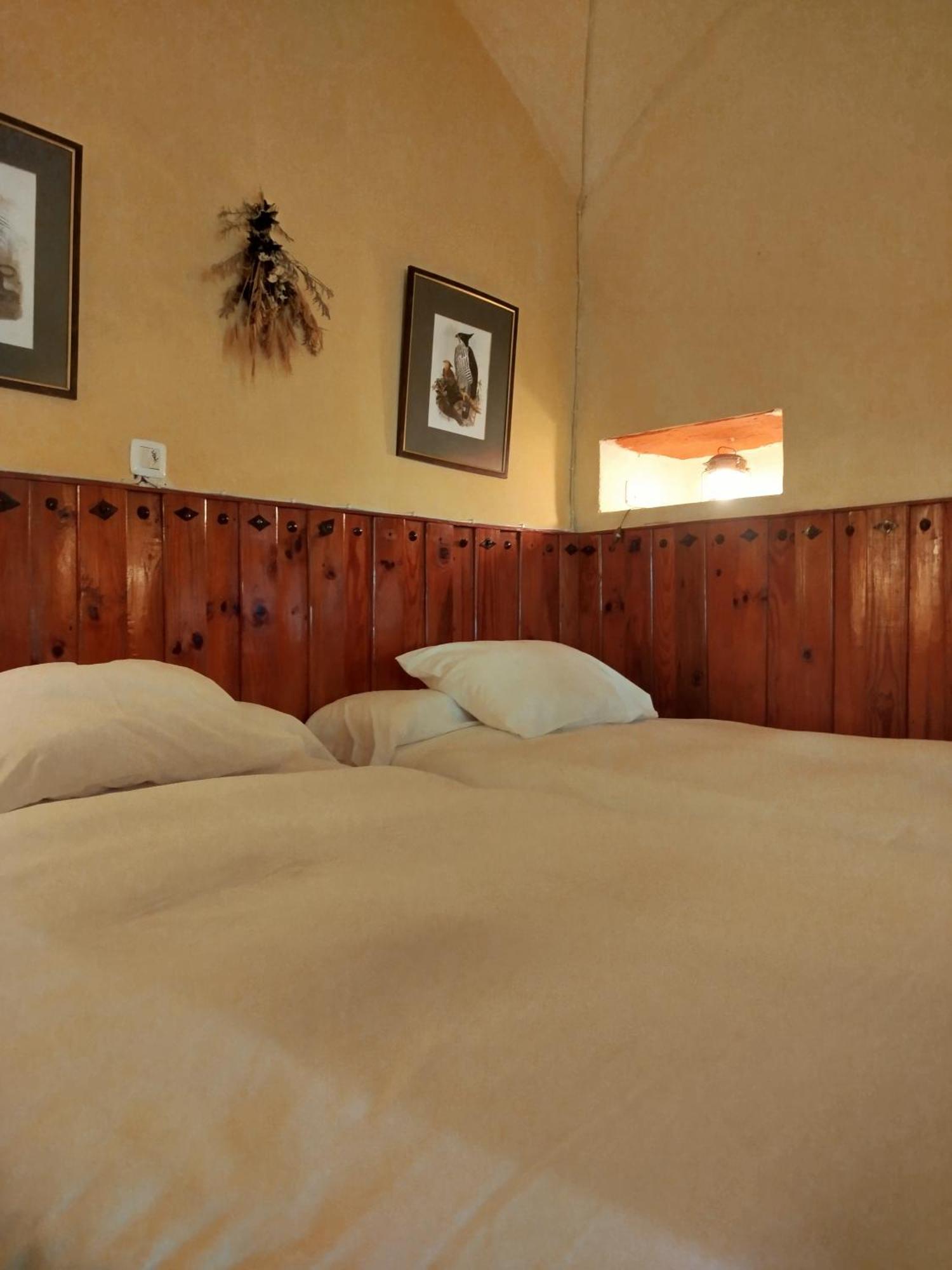 Hotel Rural El Vaqueril Navas del Madroño Kültér fotó